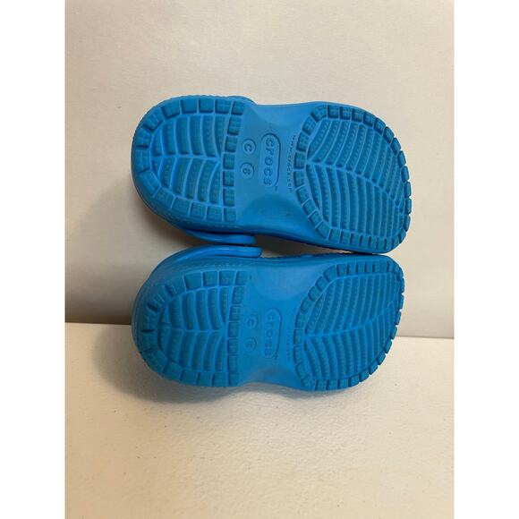 CROCS 2 pair children‎ size 6 Blue pair and Shark gray/black EUC - Picture 16 of 16